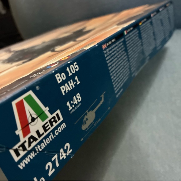 Italeri - 1/48 Scale - Bo 105 / PAH-1 Plastic Model Kit NEW